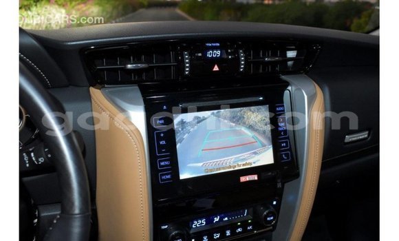 Buy Import Toyota Fortuner White Car in Import - Dubai in Somalia Buy Import Toyota Fortuner White Car in Import - Dubai in Somalia