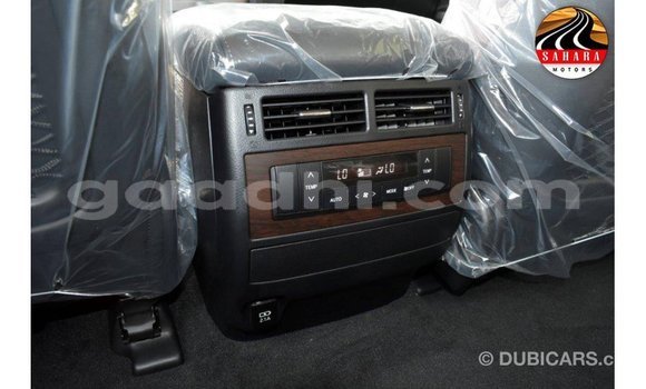 Imported Toyota Land Cruiser Black Makiinaa iti Import - Dubai keessatti Somalia keessatti Imported Toyota Land Cruiser Black Makiinaa iti Import - Dubai keessatti Somalia keessatti