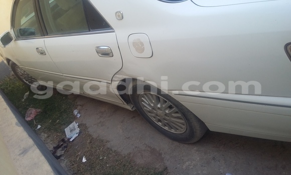 Buy Used Toyota Corsa White Car in Mogadishu in Somalia