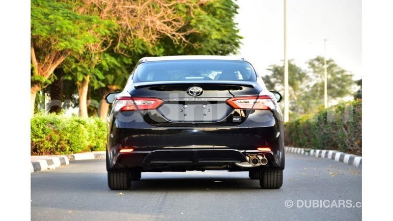 Big with watermark toyota camry somalia import dubai 3273
