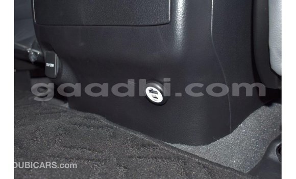 Imported Toyota Land Cruiser Black Makiinaa iti Import - Dubai keessatti Somalia keessatti Imported Toyota Land Cruiser Black Makiinaa iti Import - Dubai keessatti Somalia keessatti