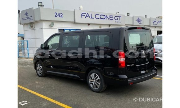 Imported Peugeot Traveller Black Makiinaa iti Import - Dubai keessatti Somalia keessatti Imported Peugeot Traveller Black Makiinaa iti Import - Dubai keessatti Somalia keessatti