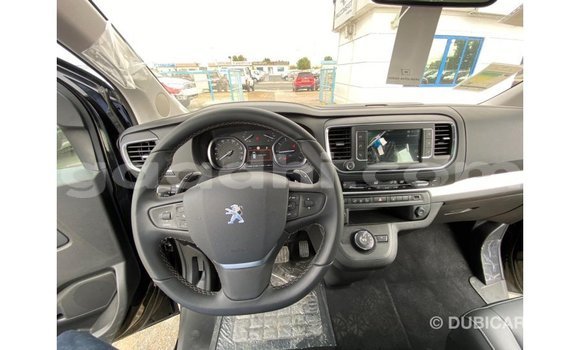 Imported Peugeot Traveller Black Makiinaa iti Import - Dubai keessatti Somalia keessatti Imported Peugeot Traveller Black Makiinaa iti Import - Dubai keessatti Somalia keessatti