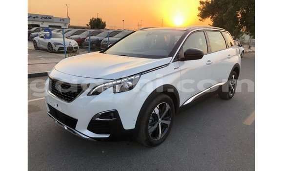 Buy Import Peugeot 5008 White Car in Import - Dubai in Somalia