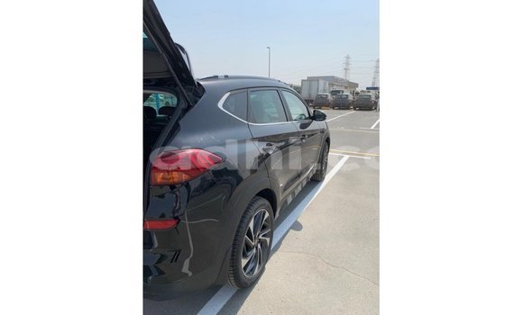 ይግዙ Imported Hyundai Tucson ጥቁር መኪና በ Import - Dubai በ ሶማሊያ ይግዙ Imported Hyundai Tucson ጥቁር መኪና በ Import - Dubai በ ሶማሊያ
