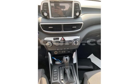 ይግዙ Imported Hyundai Tucson ጥቁር መኪና በ Import - Dubai በ ሶማሊያ ይግዙ Imported Hyundai Tucson ጥቁር መኪና በ Import - Dubai በ ሶማሊያ