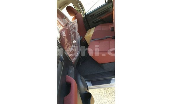 Nunua Imported Toyota Hilux Bluu Gari ndani ya Import - Dubai nchini Somalia Nunua Imported Toyota Hilux Bluu Gari ndani ya Import - Dubai nchini Somalia