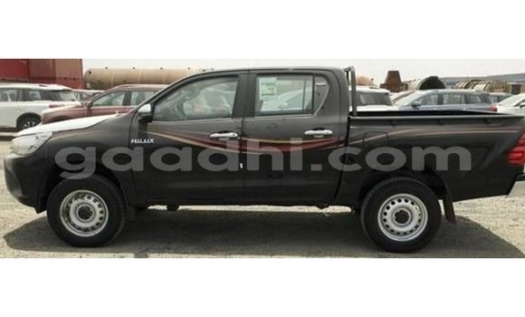 ይግዙ Imported Toyota Hilux ጥቁር መኪና በ Import - Dubai በ ሶማሊያ ይግዙ Imported Toyota Hilux ጥቁር መኪና በ Import - Dubai በ ሶማሊያ