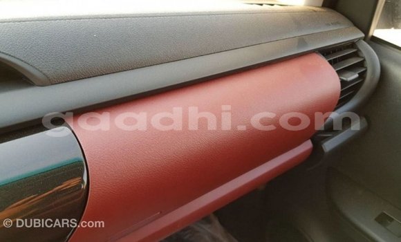 ይግዙ Imported Toyota Hilux ጥቁር መኪና በ Import - Dubai በ ሶማሊያ ይግዙ Imported Toyota Hilux ጥቁር መኪና በ Import - Dubai በ ሶማሊያ