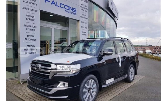 ይግዙ Imported Toyota Land Cruiser ጥቁር መኪና በ Import - Dubai በ ሶማሊያ ይግዙ Imported Toyota Land Cruiser ጥቁር መኪና በ Import - Dubai በ ሶማሊያ