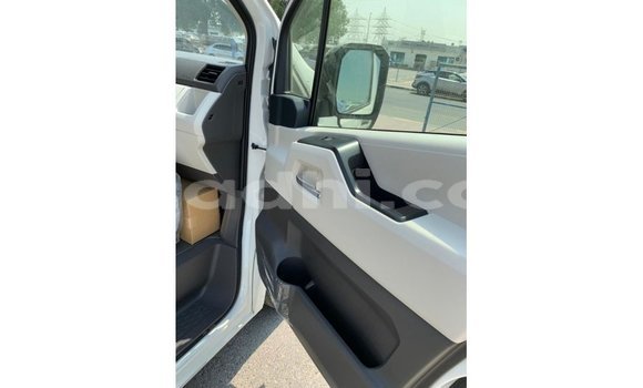 Nunua Imported Toyota Hiace Nyeupe Gari ndani ya Import - Dubai nchini Somalia Nunua Imported Toyota Hiace Nyeupe Gari ndani ya Import - Dubai nchini Somalia