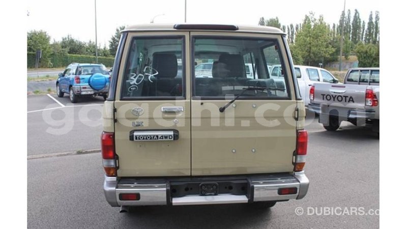 Big with watermark toyota land cruiser somalia import dubai 3318