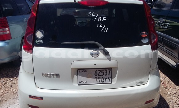 Nunua Ilio tumika Nissan Note Nyeupe Gari ndani ya Hargeysa nchini Somaliland Nunua Ilio tumika Nissan Note Nyeupe Gari ndani ya Hargeysa nchini Somaliland