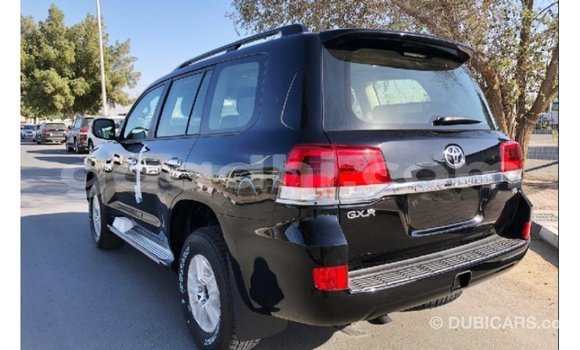 اشتري Imported Toyota Land Cruiser أسود سيارة في Import - Dubai في الصومال اشتري Imported Toyota Land Cruiser أسود سيارة في Import - Dubai في الصومال