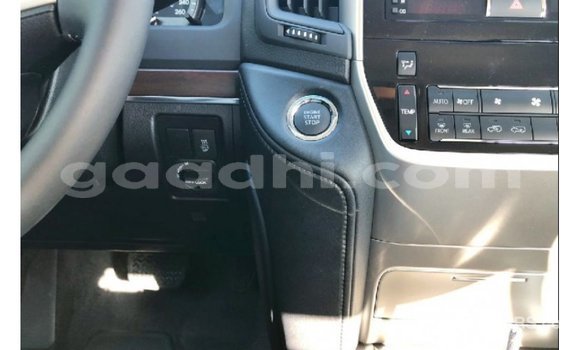 اشتري Imported Toyota Land Cruiser أسود سيارة في Import - Dubai في الصومال اشتري Imported Toyota Land Cruiser أسود سيارة في Import - Dubai في الصومال