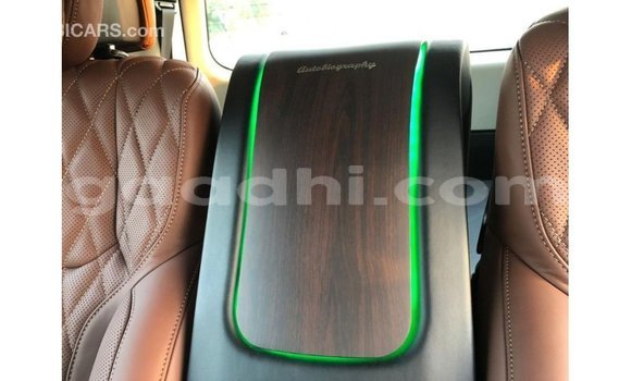 Nunua Imported Toyota Land Cruiser Nyeusi Gari ndani ya Import - Dubai nchini Somalia Nunua Imported Toyota Land Cruiser Nyeusi Gari ndani ya Import - Dubai nchini Somalia