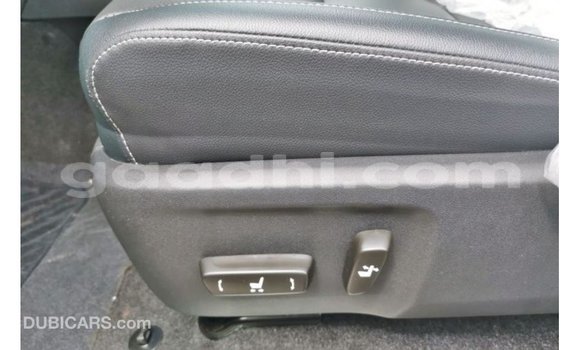 Nunua Imported Toyota Hilux Brown Gari ndani ya Import - Dubai nchini Somalia Nunua Imported Toyota Hilux Brown Gari ndani ya Import - Dubai nchini Somalia