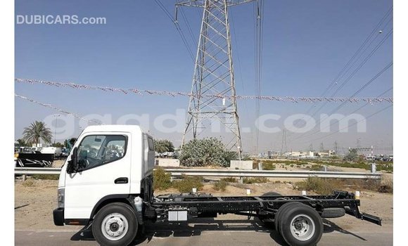 ይግዙ Imported Mitsubishi L400 ነጭ የጭነት መኪና በ Import - Dubai በ ሶማሊያ ይግዙ Imported Mitsubishi L400 ነጭ የጭነት መኪና በ Import - Dubai በ ሶማሊያ
