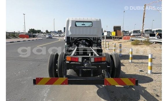 ይግዙ Imported Mitsubishi L400 ነጭ የጭነት መኪና በ Import - Dubai በ ሶማሊያ ይግዙ Imported Mitsubishi L400 ነጭ የጭነት መኪና በ Import - Dubai በ ሶማሊያ