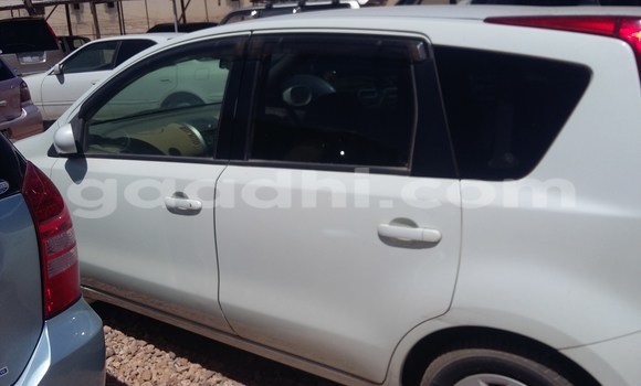 Nunua Ilio tumika Nissan Note Nyeupe Gari ndani ya Hargeysa nchini Somaliland Nunua Ilio tumika Nissan Note Nyeupe Gari ndani ya Hargeysa nchini Somaliland
