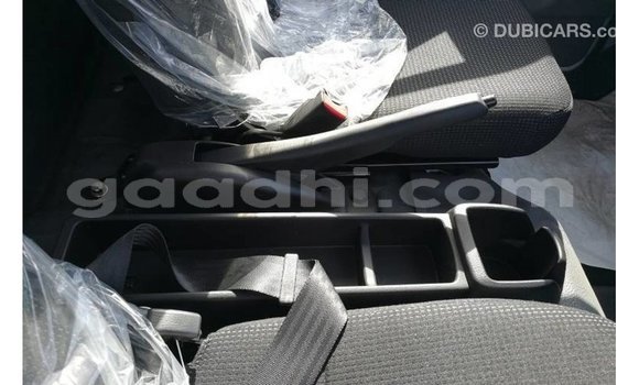 ይግዙ Imported Mitsubishi L400 ነጭ የጭነት መኪና በ Import - Dubai በ ሶማሊያ ይግዙ Imported Mitsubishi L400 ነጭ የጭነት መኪና በ Import - Dubai በ ሶማሊያ