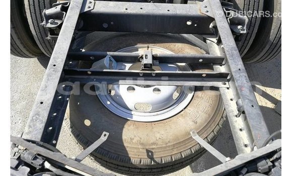 ይግዙ Imported Mitsubishi L400 ነጭ የጭነት መኪና በ Import - Dubai በ ሶማሊያ ይግዙ Imported Mitsubishi L400 ነጭ የጭነት መኪና በ Import - Dubai በ ሶማሊያ