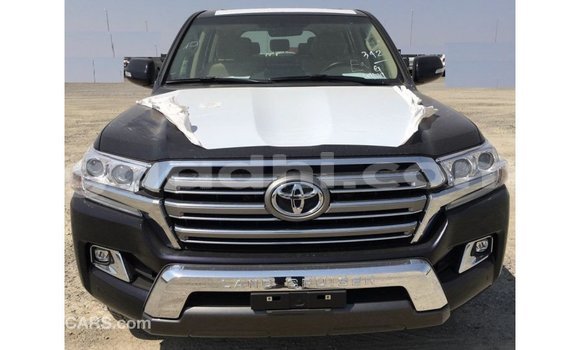 Imported Toyota Land Cruiser Black Makiinaa iti Import - Dubai keessatti Somalia keessatti Imported Toyota Land Cruiser Black Makiinaa iti Import - Dubai keessatti Somalia keessatti