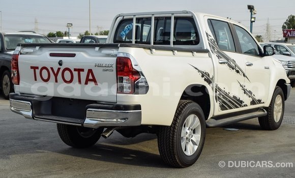 ይግዙ Imported Toyota Hilux ነጭ መኪና በ Import - Dubai በ ሶማሊያ ይግዙ Imported Toyota Hilux ነጭ መኪና በ Import - Dubai በ ሶማሊያ