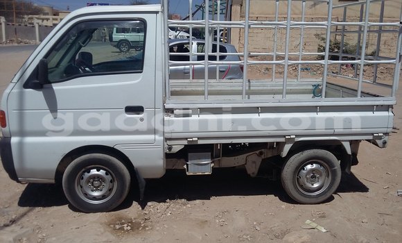 Buy Used Mitsubishi Carisma White Car in Hargeysa in Somaliland Buy Used Mitsubishi Carisma White Car in Hargeysa in Somaliland