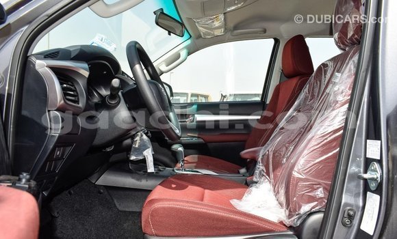 Nunua Imported Toyota Hilux Nyingine Gari ndani ya Import - Dubai nchini Somalia Nunua Imported Toyota Hilux Nyingine Gari ndani ya Import - Dubai nchini Somalia