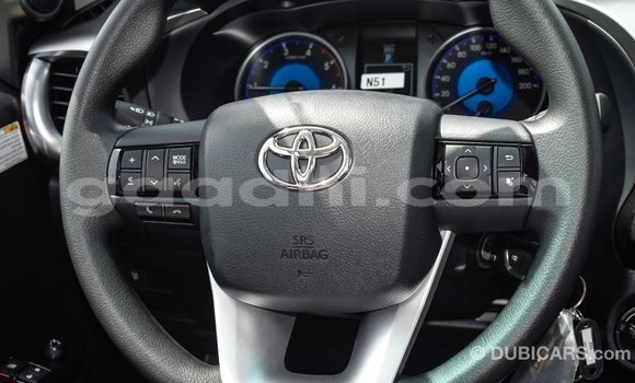 Nunua Imported Toyota Hilux Nyingine Gari ndani ya Import - Dubai nchini Somalia Nunua Imported Toyota Hilux Nyingine Gari ndani ya Import - Dubai nchini Somalia