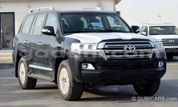 Nunua Imported Toyota Land Cruiser Nyeusi Gari ndani ya Import - Dubai nchini Somalia Nunua Imported Toyota Land Cruiser Nyeusi Gari ndani ya Import - Dubai nchini Somalia
