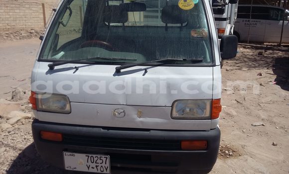 Nunua Ilio tumika Mitsubishi Carisma Nyeupe Gari ndani ya Hargeysa nchini Somaliland Nunua Ilio tumika Mitsubishi Carisma Nyeupe Gari ndani ya Hargeysa nchini Somaliland