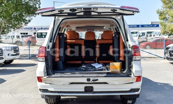 Buy Import Toyota Land Cruiser White Car in Import - Dubai in Somalia Buy Import Toyota Land Cruiser White Car in Import - Dubai in Somalia
