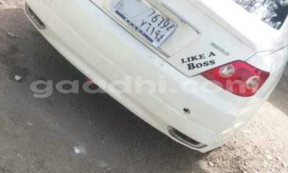 Oofamaa Toyota Mark X White Makiinaa iti Hargeysa keessatti Somaliland keessatti Oofamaa Toyota Mark X White Makiinaa iti Hargeysa keessatti Somaliland keessatti
