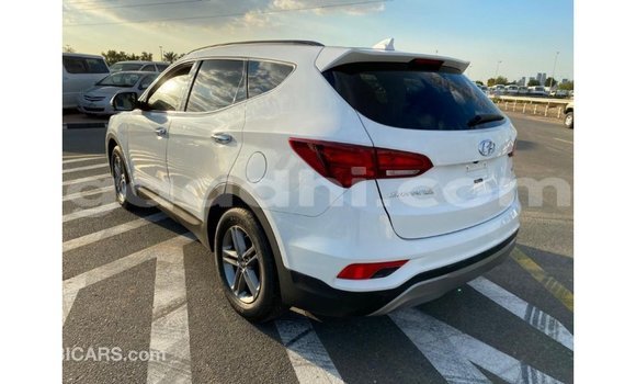 Buy Import Hyundai Santa Fe White Car in Import - Dubai in Somalia Buy Import Hyundai Santa Fe White Car in Import - Dubai in Somalia
