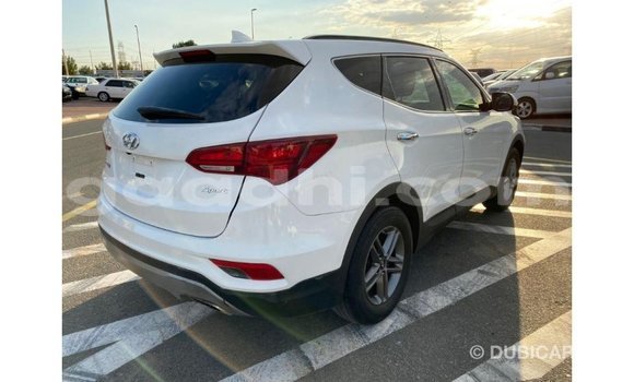 Buy Import Hyundai Santa Fe White Car in Import - Dubai in Somalia Buy Import Hyundai Santa Fe White Car in Import - Dubai in Somalia