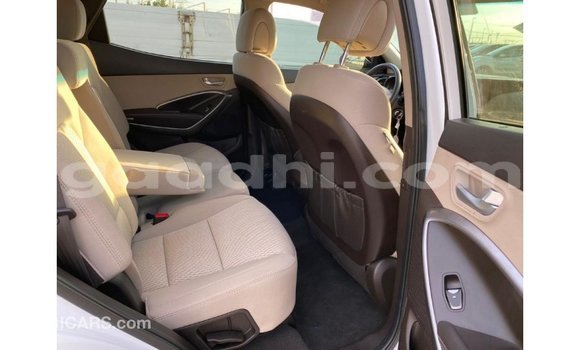 Buy Import Hyundai Santa Fe White Car in Import - Dubai in Somalia Buy Import Hyundai Santa Fe White Car in Import - Dubai in Somalia