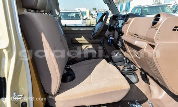 Buy Import Toyota Land Cruiser Beige Car in Import - Dubai in Somalia Buy Import Toyota Land Cruiser Beige Car in Import - Dubai in Somalia