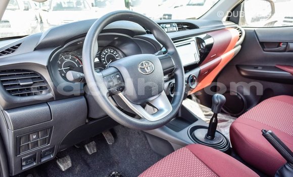 Buy Import Toyota Hilux White Car in Import - Dubai in Somalia Buy Import Toyota Hilux White Car in Import - Dubai in Somalia