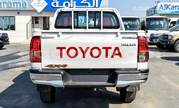 Buy Import Toyota Hilux White Car in Import - Dubai in Somalia Buy Import Toyota Hilux White Car in Import - Dubai in Somalia