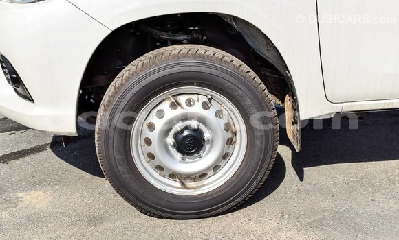Buy Import Toyota Hilux White Car in Import - Dubai in Somalia Buy Import Toyota Hilux White Car in Import - Dubai in Somalia