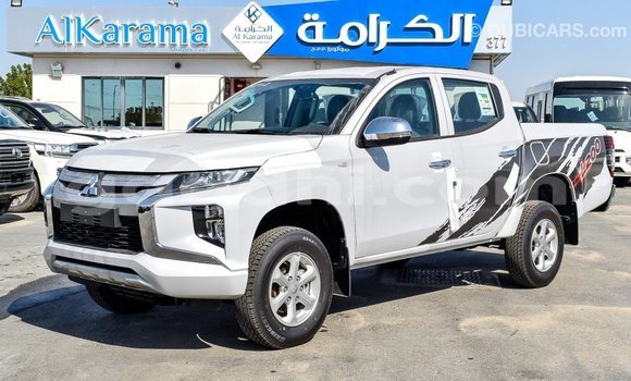 ይግዙ Imported Mitsubishi L200 ነጭ መኪና በ Import - Dubai በ ሶማሊያ ይግዙ Imported Mitsubishi L200 ነጭ መኪና በ Import - Dubai በ ሶማሊያ