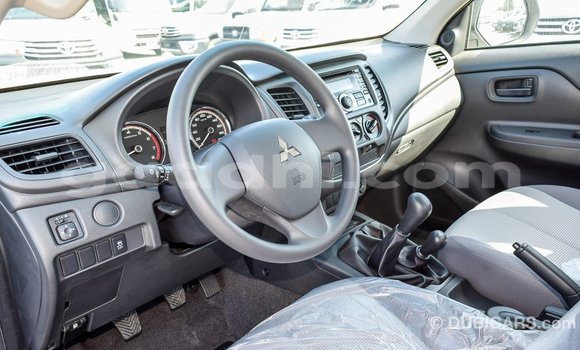 ይግዙ Imported Mitsubishi L200 ነጭ መኪና በ Import - Dubai በ ሶማሊያ ይግዙ Imported Mitsubishi L200 ነጭ መኪና በ Import - Dubai በ ሶማሊያ