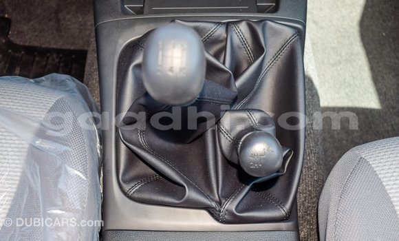 ይግዙ Imported Mitsubishi L200 ነጭ መኪና በ Import - Dubai በ ሶማሊያ ይግዙ Imported Mitsubishi L200 ነጭ መኪና በ Import - Dubai በ ሶማሊያ