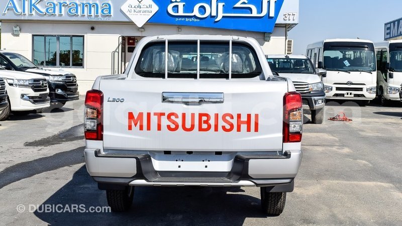 Big with watermark mitsubishi l200 somalia import dubai 3387