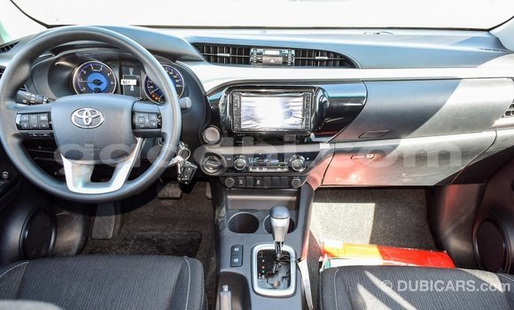Nunua Imported Toyota Hilux Nyingine Gari ndani ya Import - Dubai nchini Somalia Nunua Imported Toyota Hilux Nyingine Gari ndani ya Import - Dubai nchini Somalia