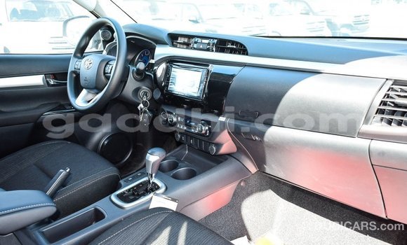 Nunua Imported Toyota Hilux Nyingine Gari ndani ya Import - Dubai nchini Somalia Nunua Imported Toyota Hilux Nyingine Gari ndani ya Import - Dubai nchini Somalia