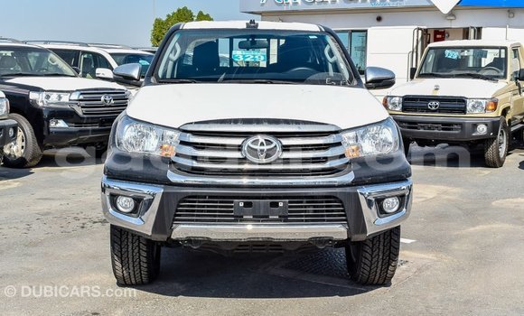 ይግዙ Imported Toyota Hilux ጥቁር መኪና በ Import - Dubai በ ሶማሊያ ይግዙ Imported Toyota Hilux ጥቁር መኪና በ Import - Dubai በ ሶማሊያ