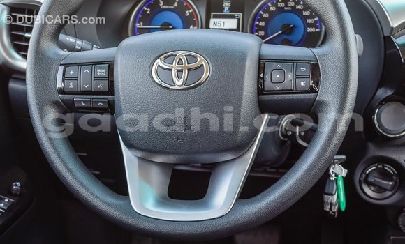 ይግዙ Imported Toyota Hilux ጥቁር መኪና በ Import - Dubai በ ሶማሊያ ይግዙ Imported Toyota Hilux ጥቁር መኪና በ Import - Dubai በ ሶማሊያ